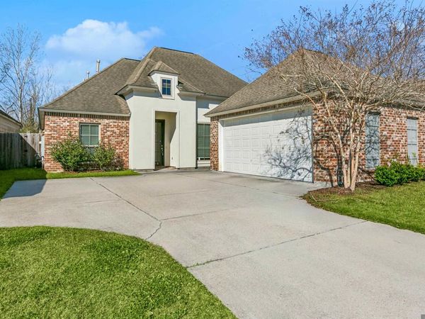 736 Portula Ave, Baton Rouge, LA 70820