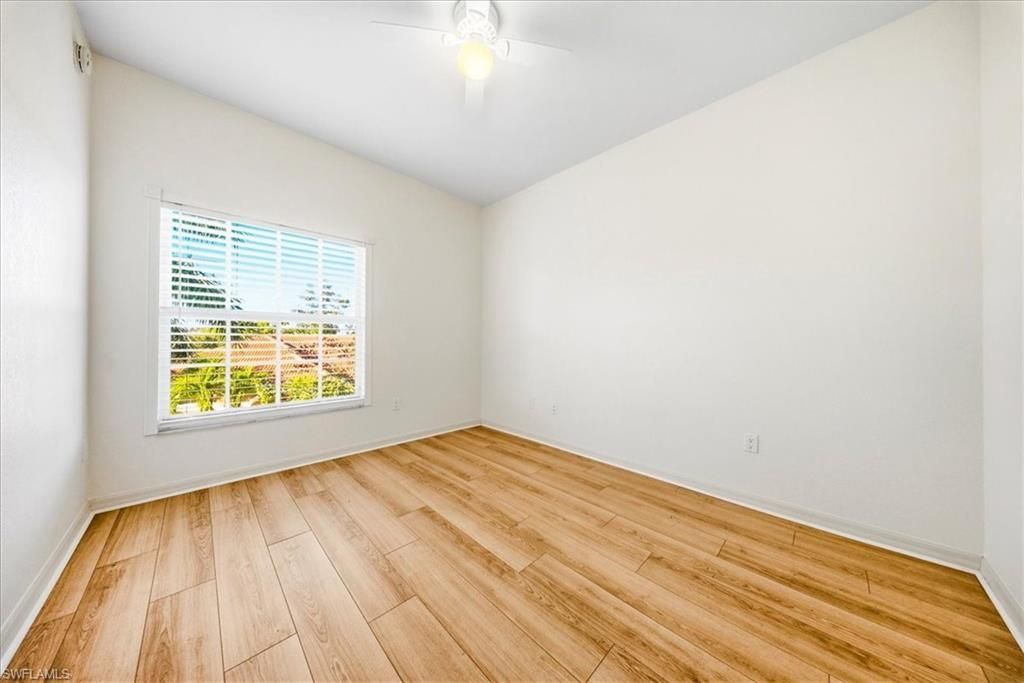 10041 Lake Cove Dr, Unit 202, Fort Myers, FL 33908 Photo