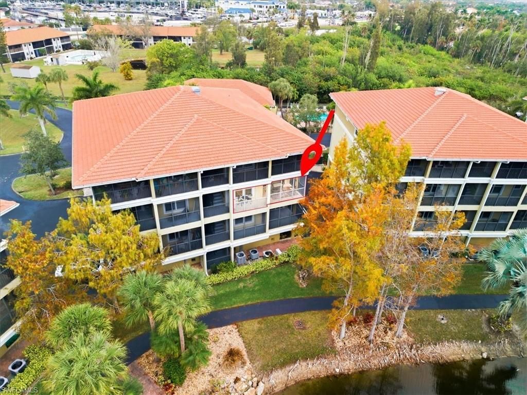 10041 Lake Cove Dr, Unit 202, Fort Myers, FL 33908 Photo