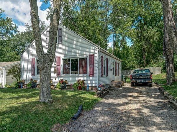 2309 43rd Street NW, Canton, OH 44709