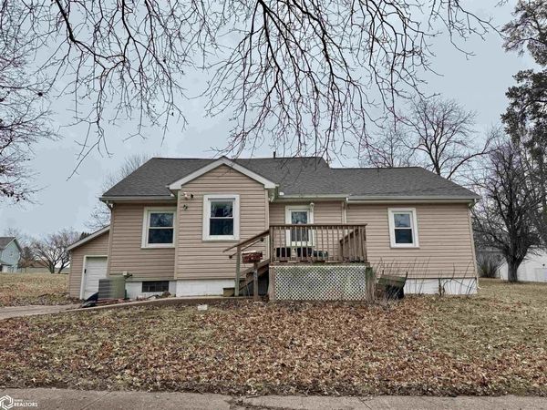 708 1st Avenue, Audubon, IA 50025