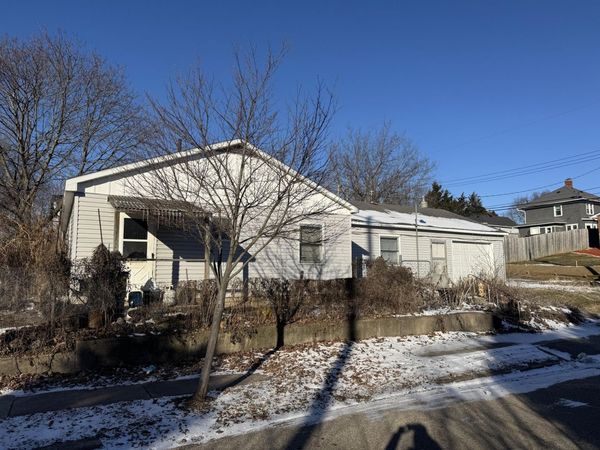 372 Ridge Road, Springfield, OH 45503