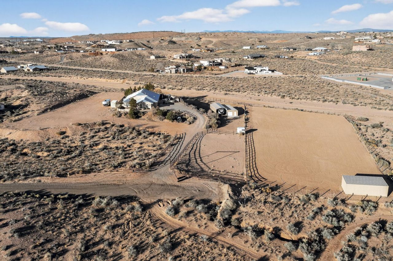 5719 Sarasota Road Ne, Rio Rancho, NM 87144 Main Photo