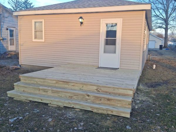 708 N Madison Street, Lincoln, IL 62656