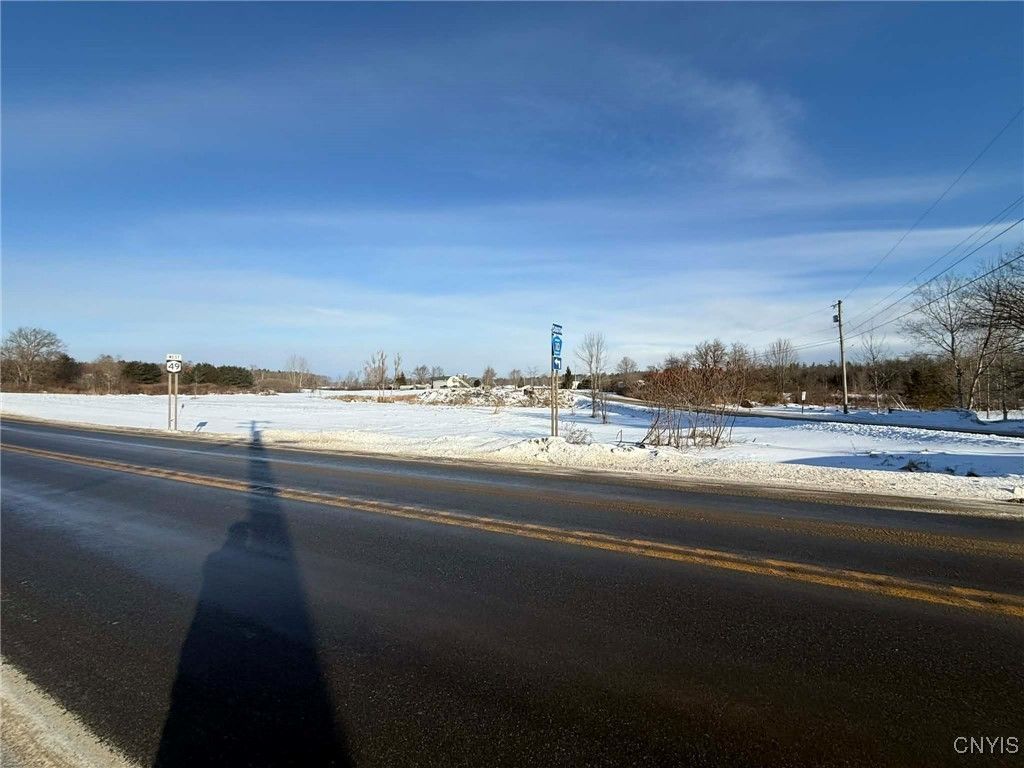 19 Gristwood Road, Phoenix, NY 13069 Main Photo