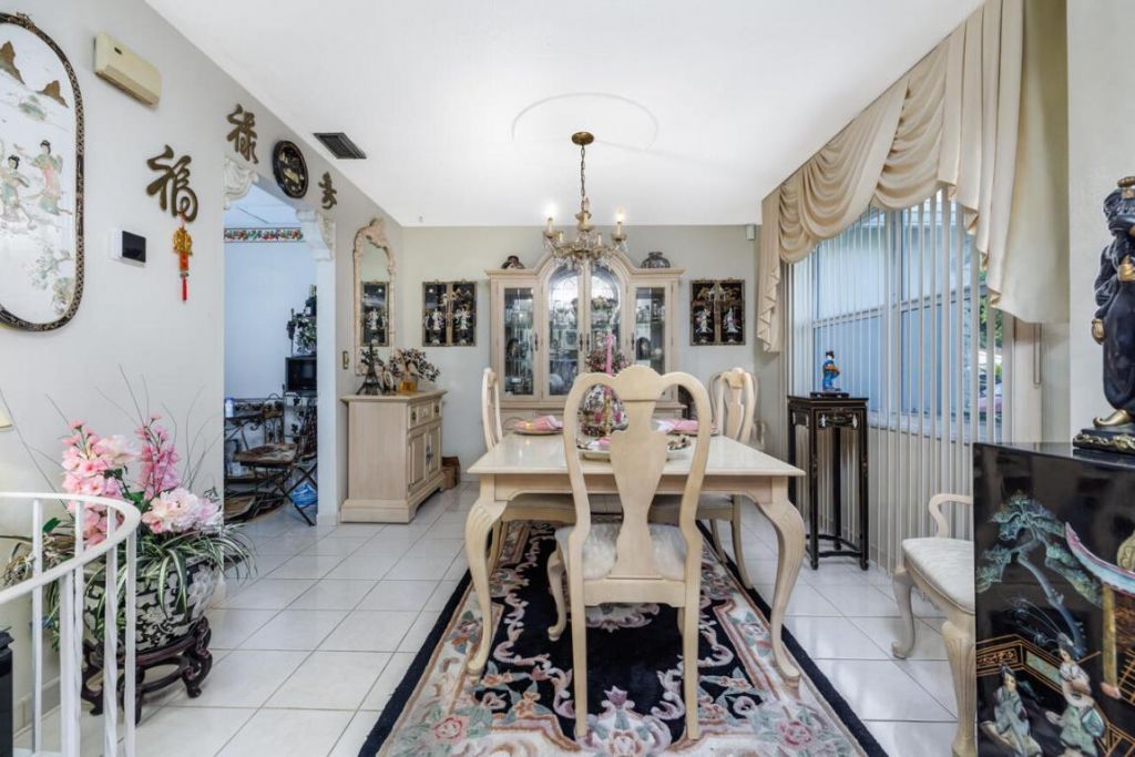 300 Michigan Place, West Palm Beach, FL 33409 Photo