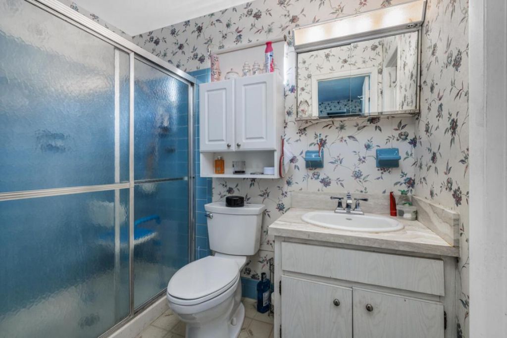 300 Michigan Place, West Palm Beach, FL 33409 Photo