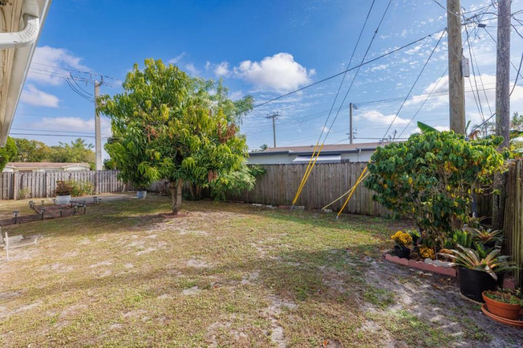 300 Michigan Place, West Palm Beach, FL 33409 Photo