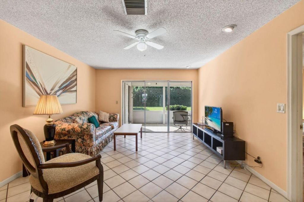 5368 Privet Place, Unit B, Delray Beach, FL 33484 Photo