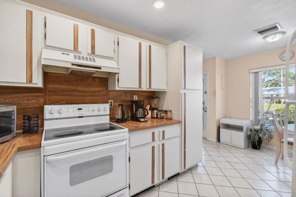 5368 Privet Place, Unit B, Delray Beach, FL 33484 Photo