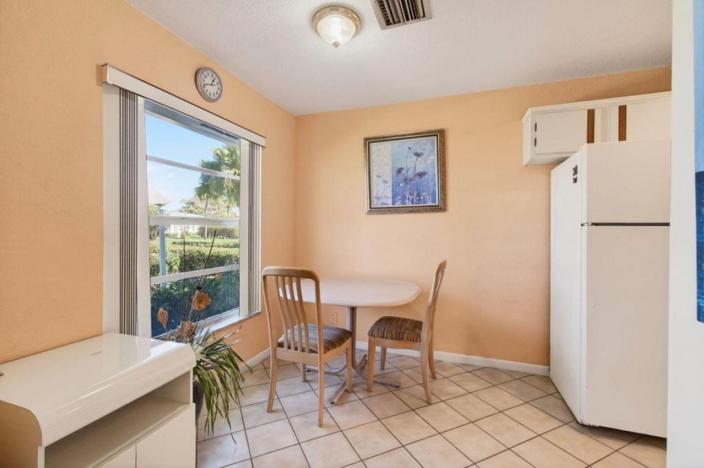 5368 Privet Place, Unit B, Delray Beach, FL 33484 Photo