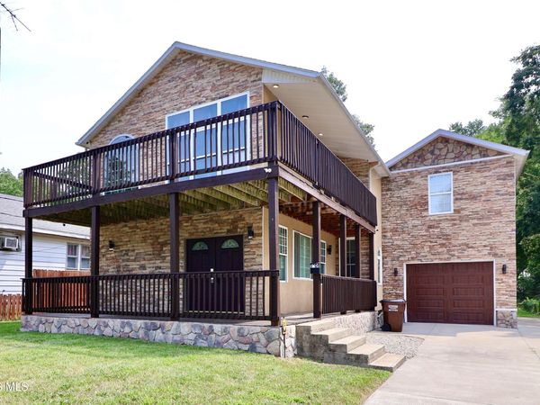 5904 Rega Drive, Toledo, OH 43623