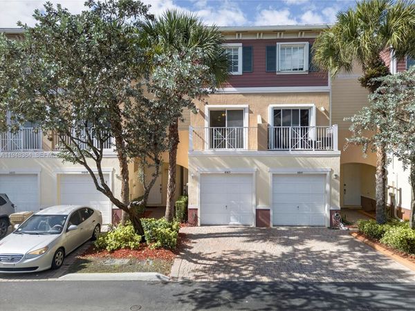 4645 SW 75th Way, Unit 4645, Davie, FL 33314