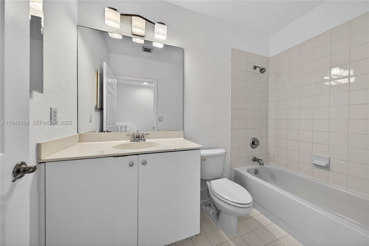 4645 SW 75th Way, Unit 4645, Davie, FL 33314 Photo