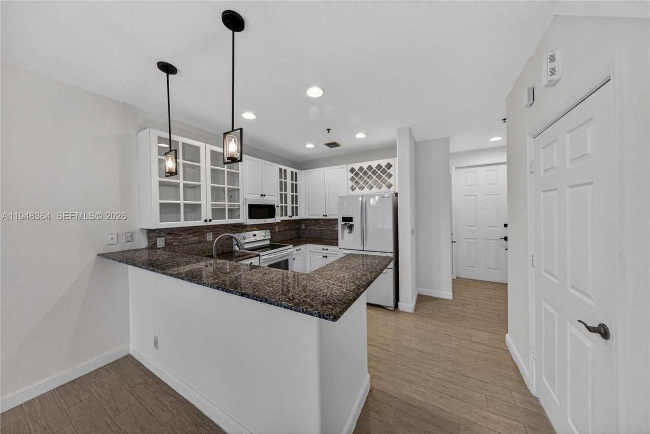 4645 SW 75th Way, Unit 4645, Davie, FL 33314 Photo