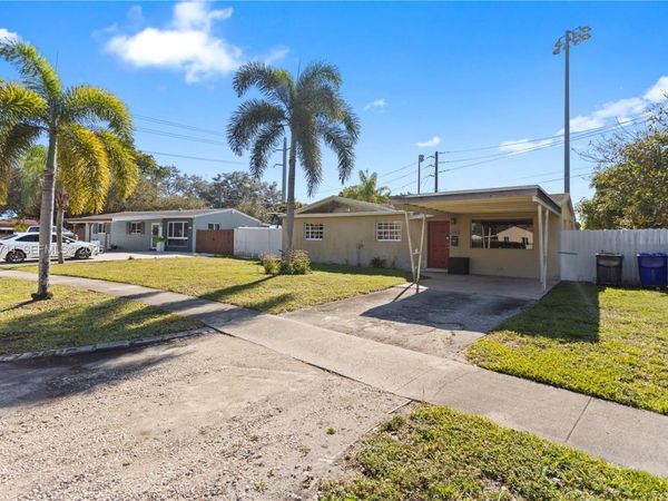 6408 Pierce St, Hollywood, FL 33024