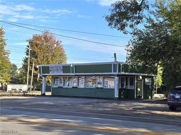 4881 S Main Street, Green, OH 44319