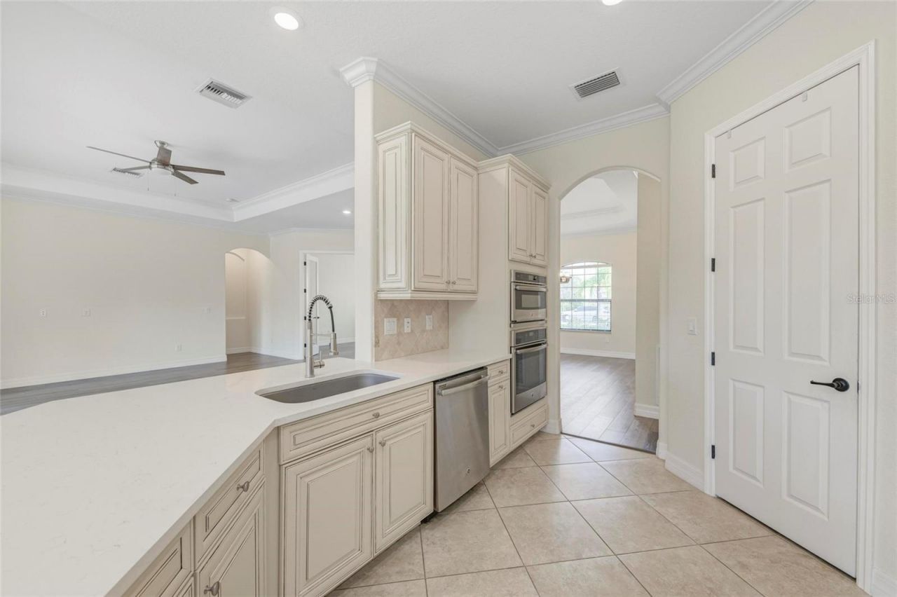 13819 Swiftwater Way, Bradenton, FL 34211 Photo