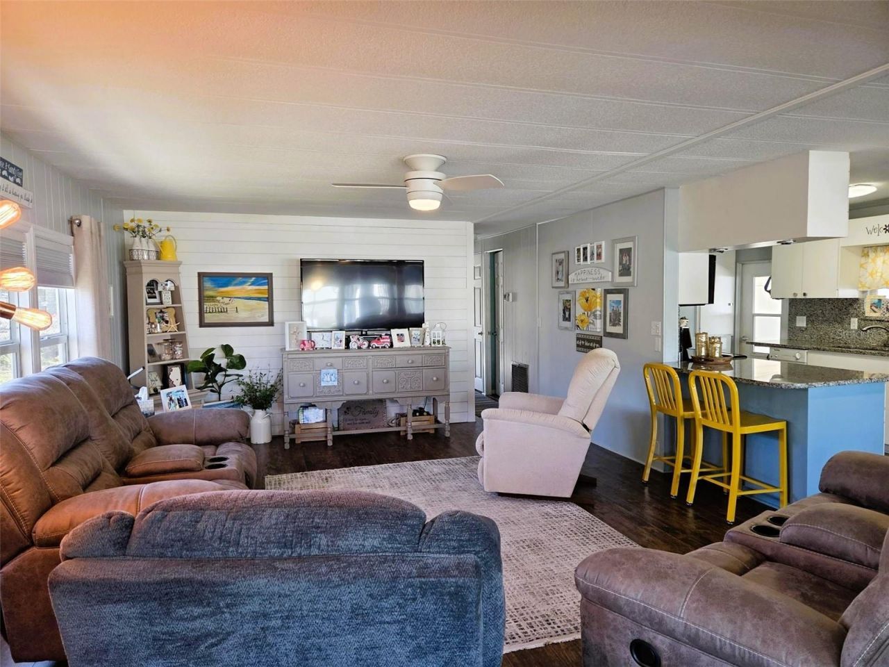 3320 Oakwood Boulevard S, Sarasota, FL 34237 Photo