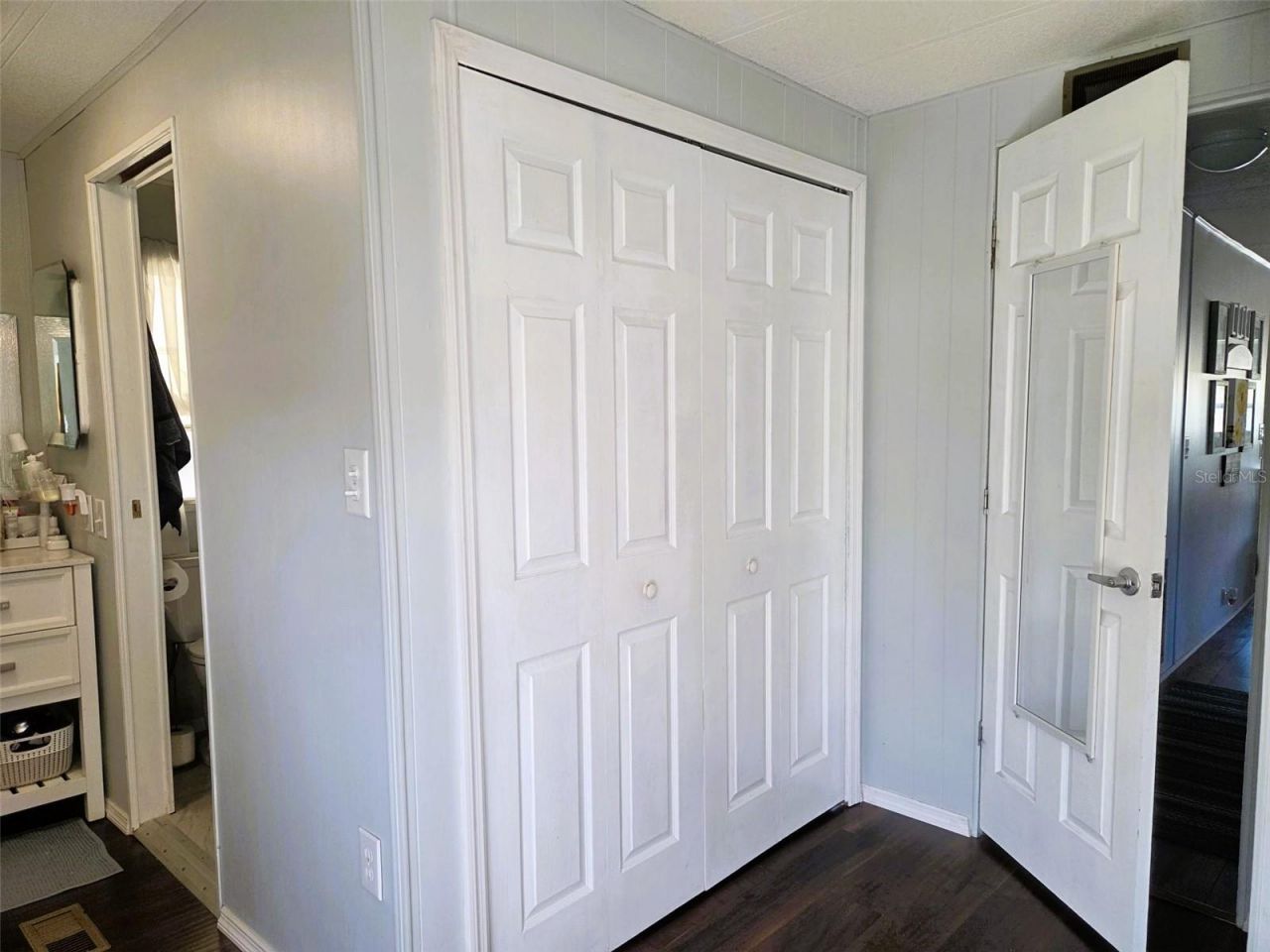 3320 Oakwood Boulevard S, Sarasota, FL 34237 Photo