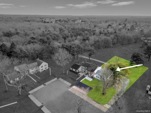 65 Federal Lane , Coram, NY 11727