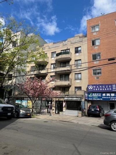 132-59 41st Road, Unit 6C, Flushing, NY 11355 Main Photo