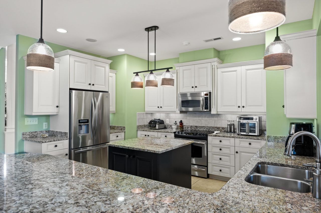 1527 Biltmore Dr. Photo 14