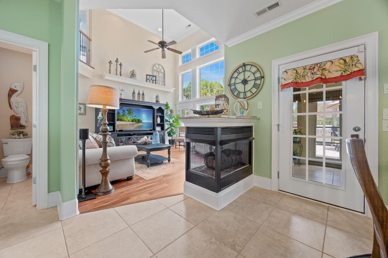 1527 Biltmore Dr. Photo 18