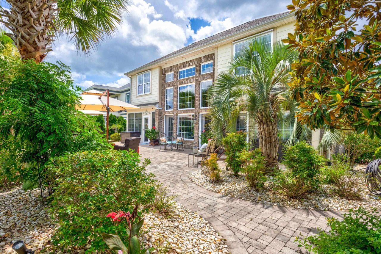 1527 Biltmore Dr. Photo 36