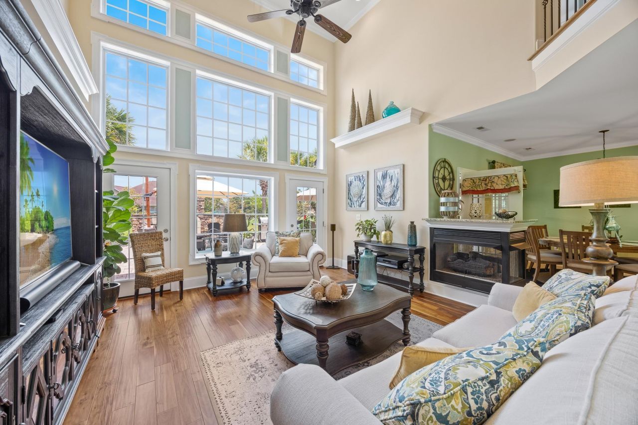 1527 Biltmore Dr. Photo 4