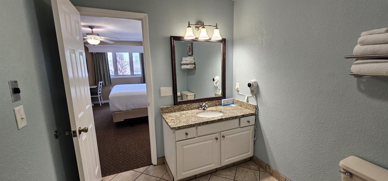 223 Double Eagle Dr. Photo 17