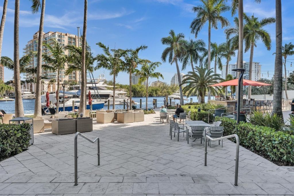 2670 E Sunrise Boulevard, Unit 326, Fort Lauderdale, FL 33304 Photo