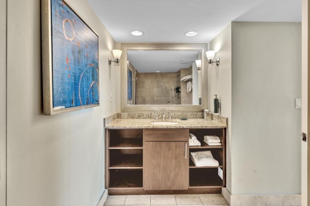 2670 E Sunrise Boulevard, Unit 607, Fort Lauderdale, FL 33304 Photo