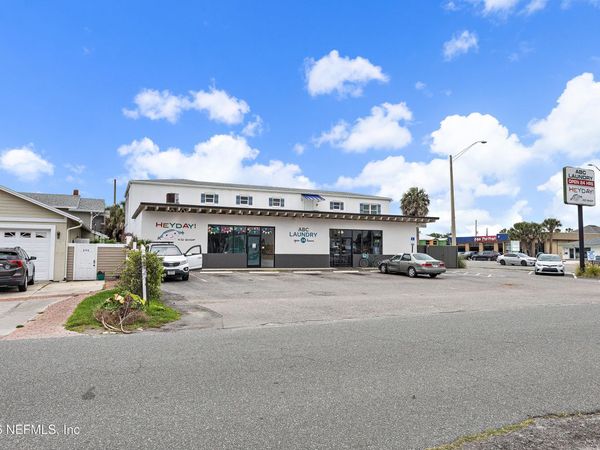 1333 3RD Street N, Jacksonville Beach, FL 32250