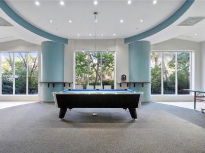 4001 S Ocean Dr, Unit 4M, Hollywood, FL 33019 Photo