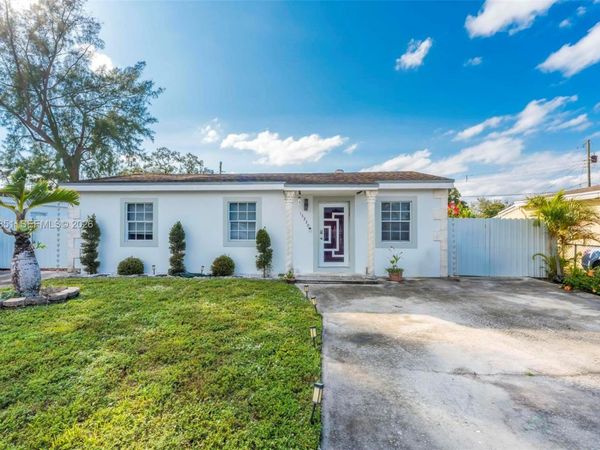 15330 NW 29th Ct, Miami Gardens, FL 33054