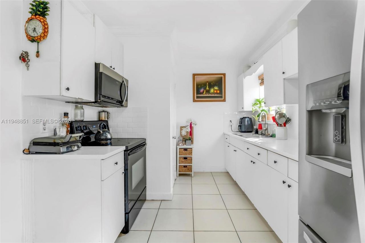 15330 NW 29th Ct, Miami Gardens, FL 33054 Photo