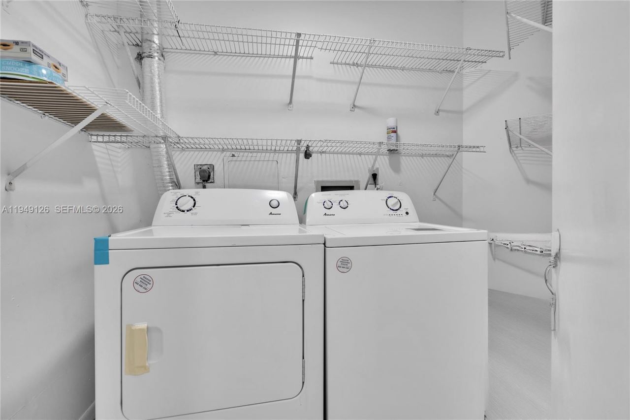 10257 NW 9th St Cir, Unit 207-10, Miami, FL 33172 Photo