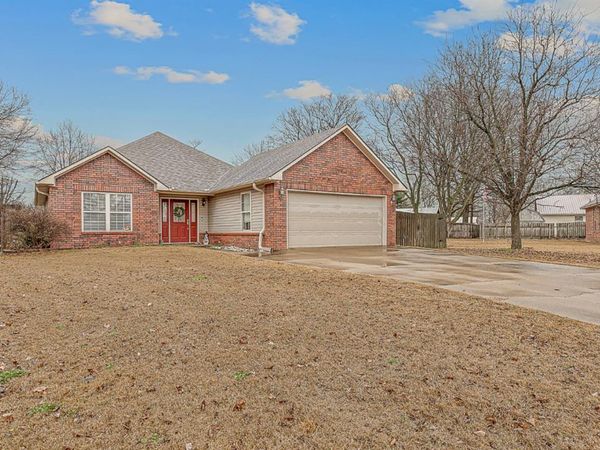 303 Dunkin Cove, Manila, AR 72442