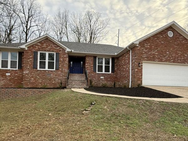 1905 Catharine Drive, Jonesboro, AR 72404