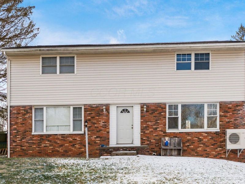 6295 Dresden Road, Zanesville, OH 43701 Photo 3