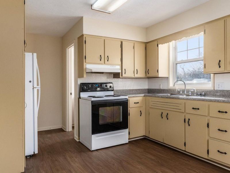 6295 Dresden Road, Zanesville, OH 43701 Photo 7