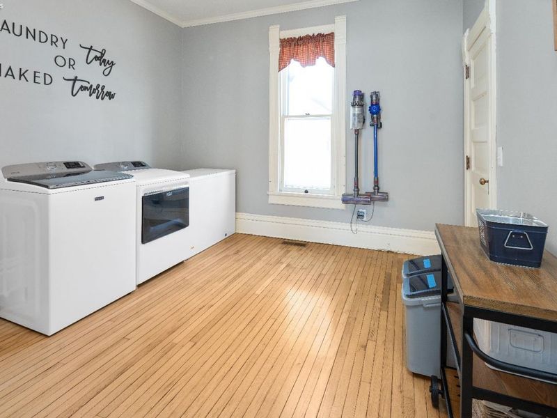 305 W Cherry Street, Clyde, OH 43410 Photo 12