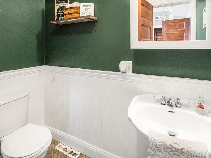 305 W Cherry Street, Clyde, OH 43410 Photo 15