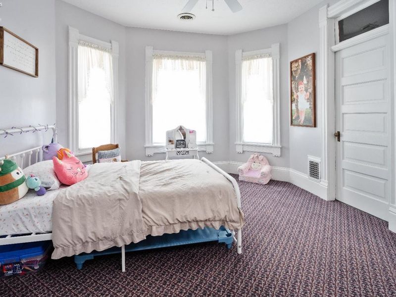 305 W Cherry Street, Clyde, OH 43410 Photo 32