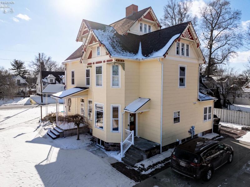 305 W Cherry Street, Clyde, OH 43410 Photo 46