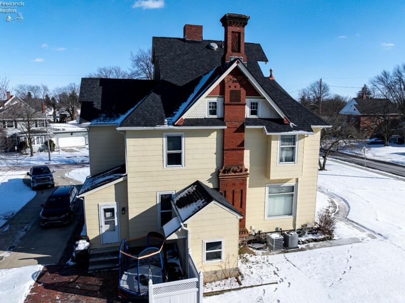 305 W Cherry Street, Clyde, OH 43410 Photo 49