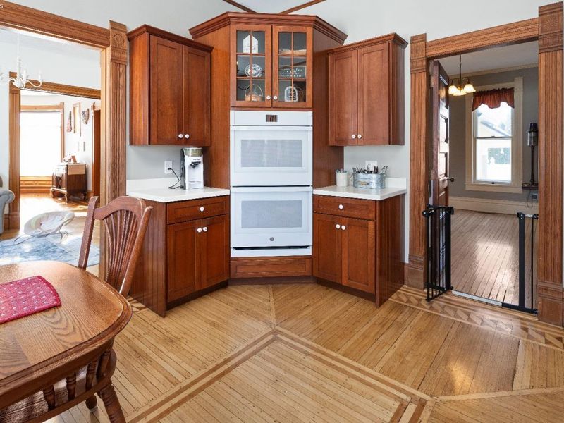 305 W Cherry Street, Clyde, OH 43410 Photo 5