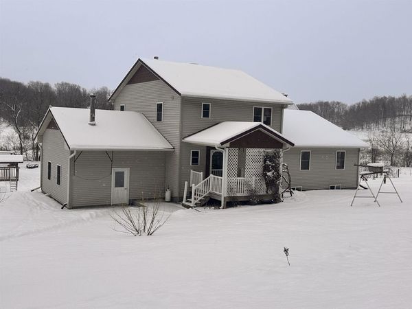 S6720 Eli Valley Road, Loganville, WI 53943