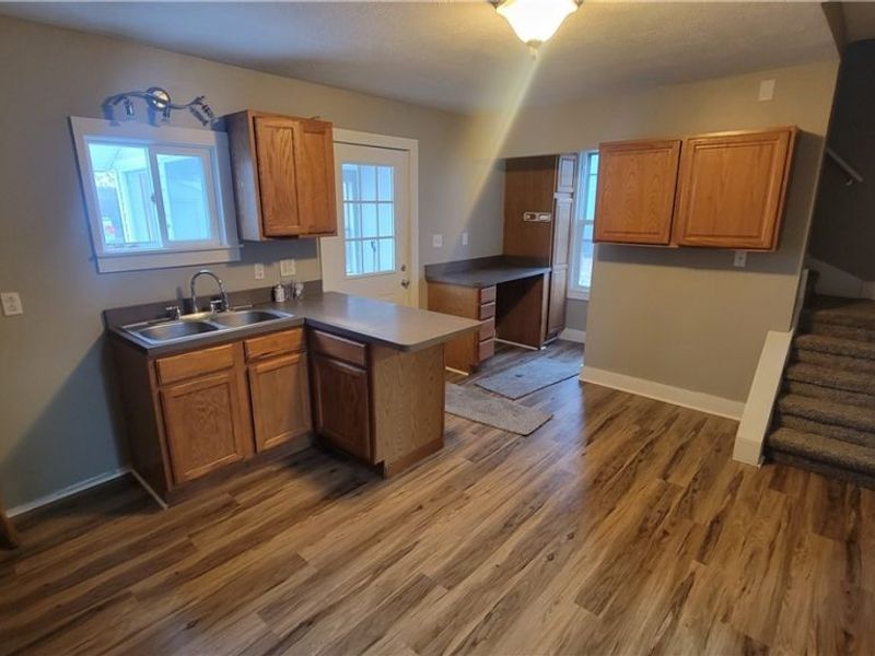 1312 Wooster Road W, Barberton, OH 44203 Photo 9